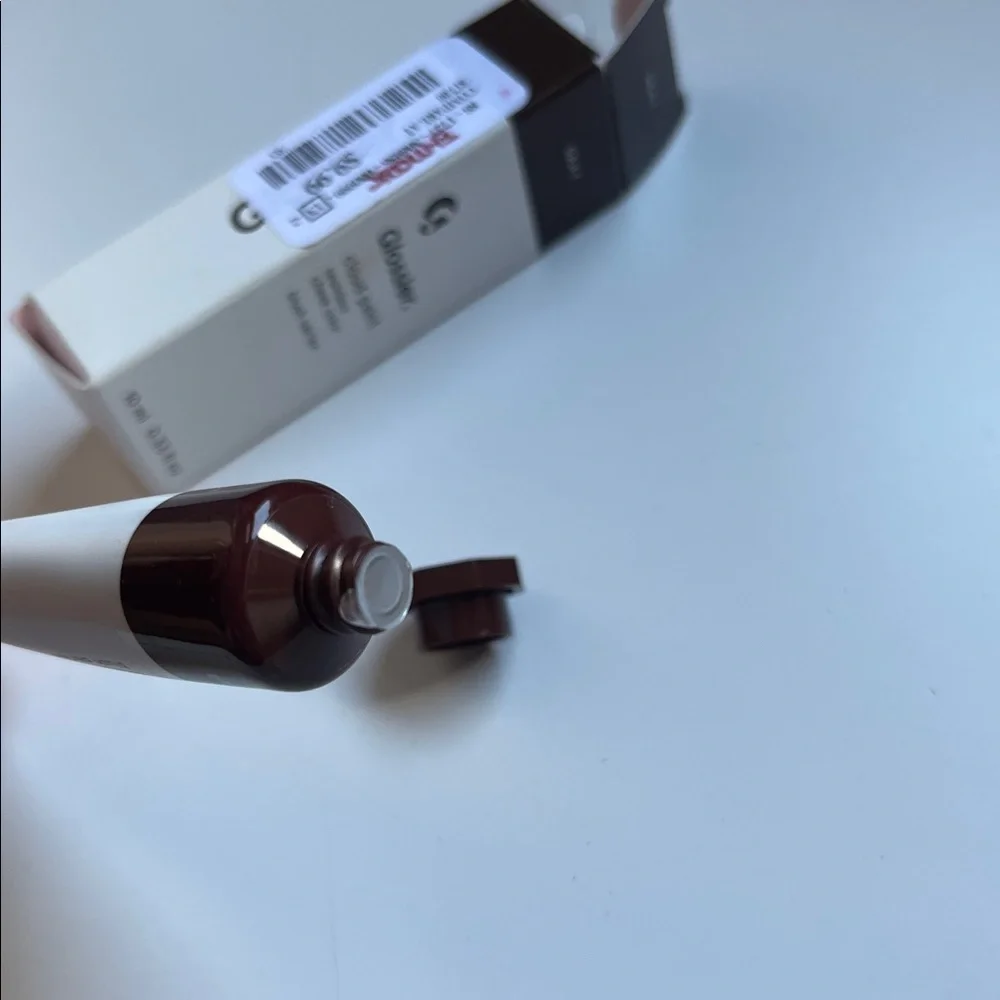 Glossier Cloud Paint in Drift